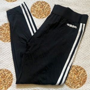 Classic Adidas three stripes cropped athletic workout lounge leggings